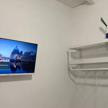 公寓 Pilaja Fronte Mare Free Park Wifi 恩佩多克莱港